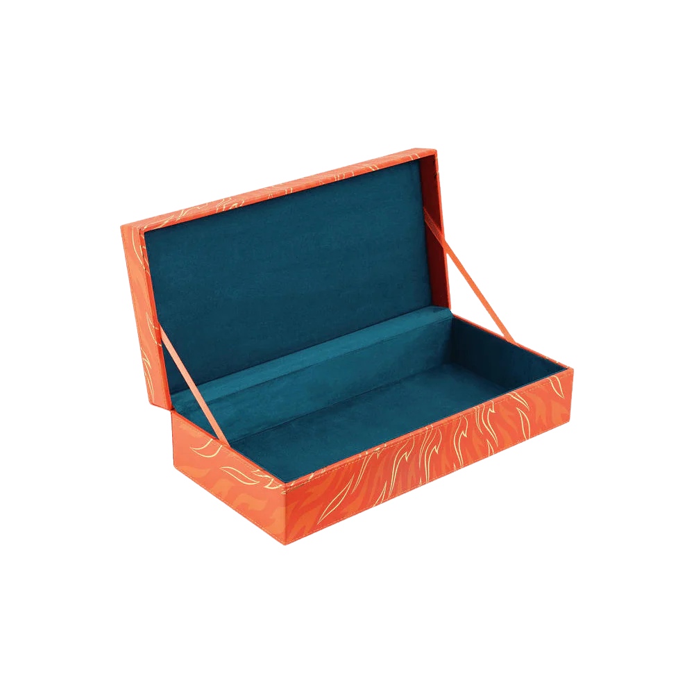 Pokemon Shanghai - Charizard VSTAR Gift Box: Storage Box - Image 2